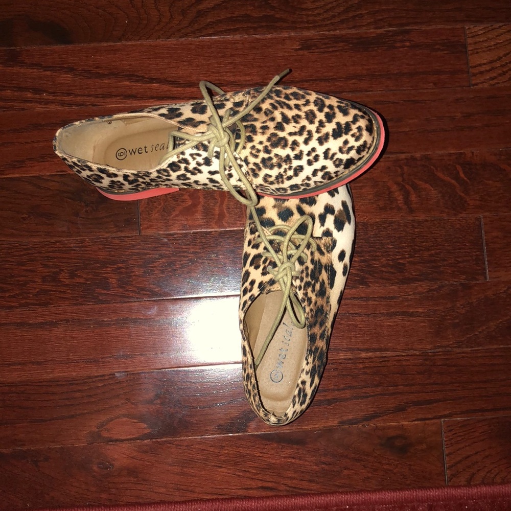 Cheetah print oxfords